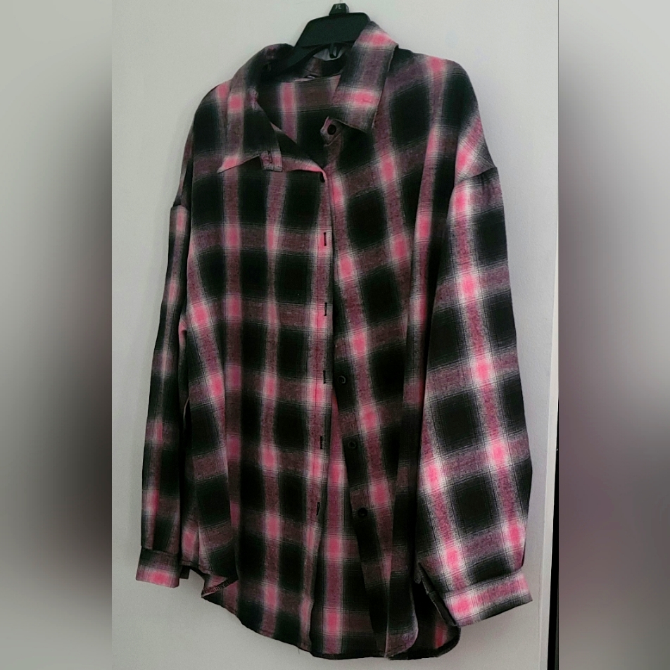 Lightweight Flannel Button Down Nwot
